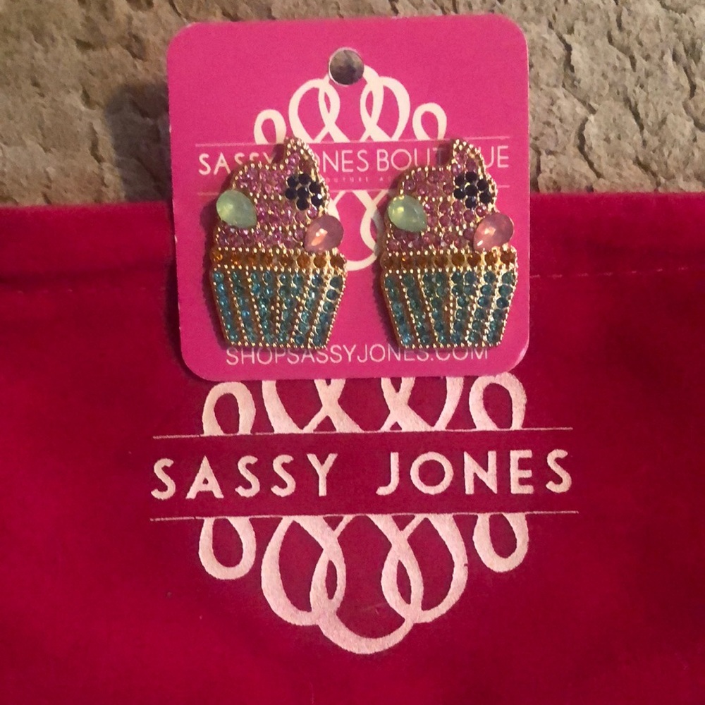 Sassy Jones Cupcake Studs